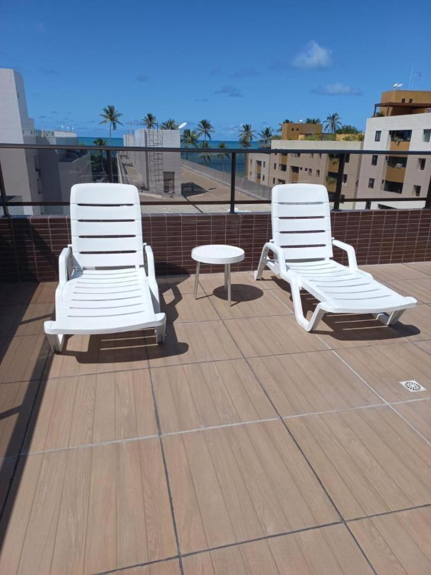 Flat Em - Em Lirios Do Cabo Branco -